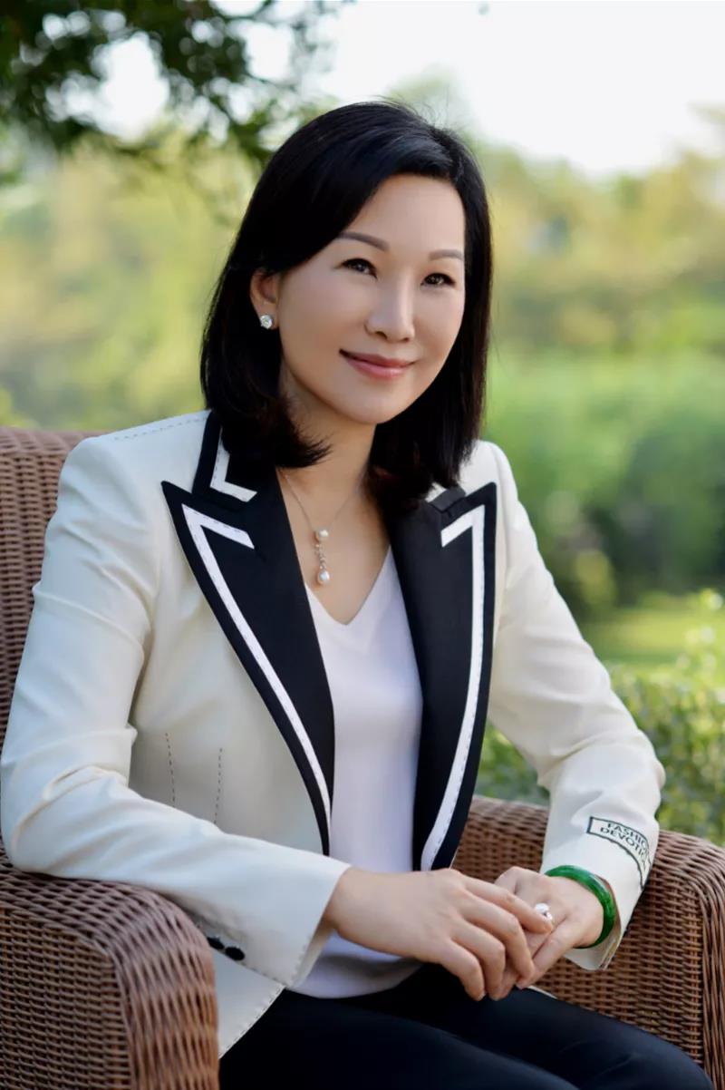 1591671117421544.jpg 翟總形象.jpg